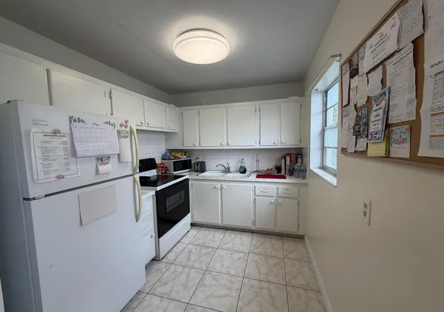 Photo 2 of Condo for sale at 229 E Durham #229, Deerfield Beach, FL 33442 | MLS# B26034619 | Listing updated on 2026-09-23
