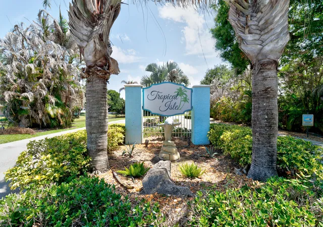 Photo 1 of Land for sale at 6385 Tropical Way, Vero Beach, FL 32967 | MLS# B26034654 | Listing updated on 2026-09-23