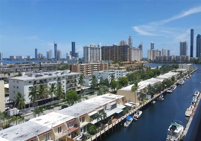 4th image of 3545 Ne 166Th St #1004, North Miami Beach, FL 33160 | MLS# A12027887