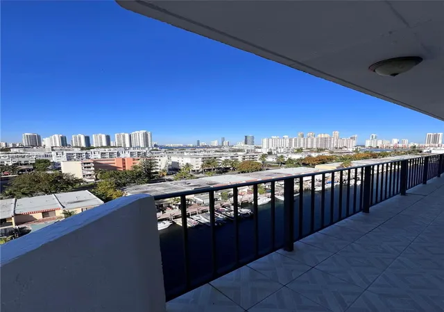 5th image of 3545 Ne 166Th St #1004, North Miami Beach, FL 33160 | MLS# A12027887