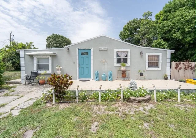 Photo 1 of Single family home for sale at 1185 Alto Rd, Lantana, FL 33462 | MLS# B26034771 | Listing updated on 2026-10-05