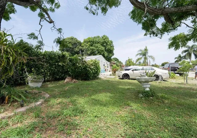 Photo 22 of Single family home for sale at 1185 Alto Rd, Lantana, FL 33462 | MLS# B26034771 | Listing updated on 2026-10-05