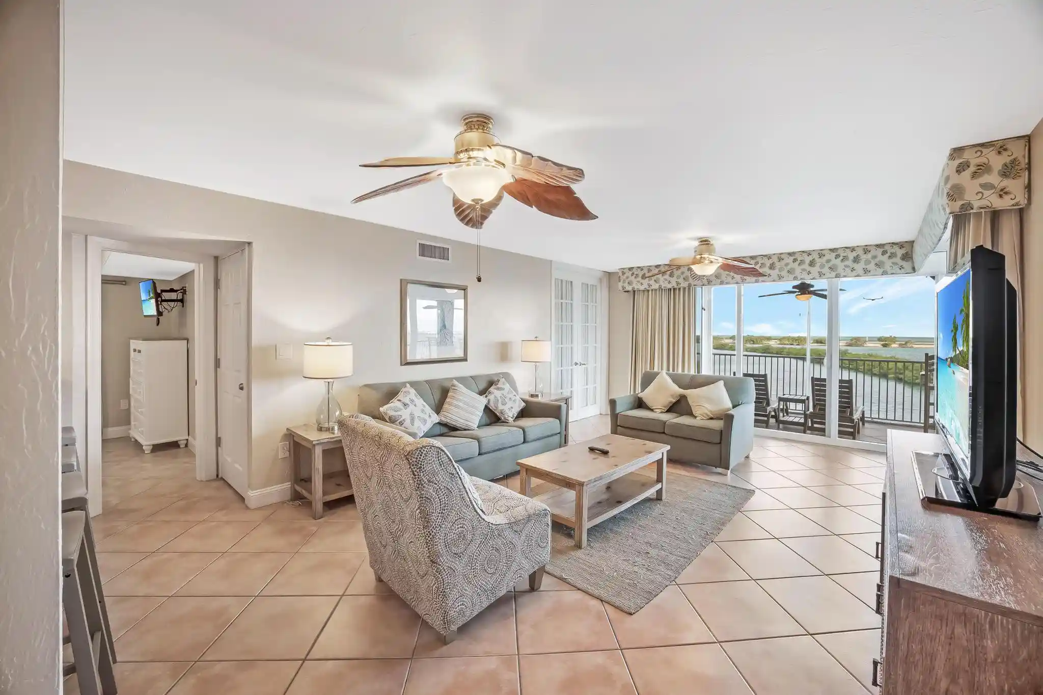 Listing Photo 1 - Condo for sale in 4303 Marina Villas Dr located at 4303 Marina Villas Dr, Marathon, FL 33050 - Unit 4303 Marina Villas Dr
