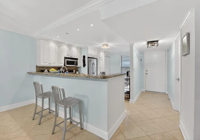 Photo 3 of Condo for sale at 1627 Riverview Rd #110, Deerfield Beach, FL 33441 | MLS# B26034852 | Listing updated on 2026-10-05