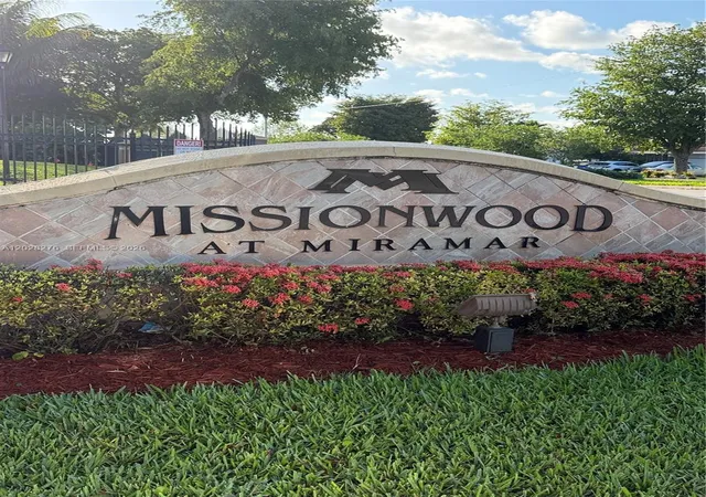 Homes for sale in Miramar, FL | 8330 N Missionwood Cir #B23, Miramar, FL 33025 | MLS# A12028276