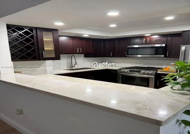 Homes for sale in Miramar, FL | 8330 N Missionwood Cir #B23, Miramar, FL 33025 | MLS# A12028276