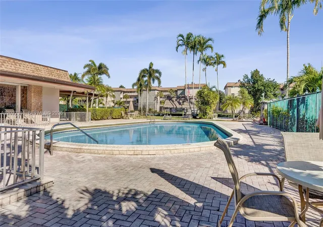 5th image of 2441 Sw 82Nd Ave, Davie, FL 33324