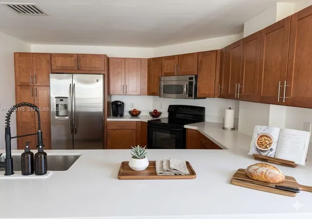 1st image of 8390 Sw 72Nd Ave #519, Miami, FL 33143 | MLS# A12028165
