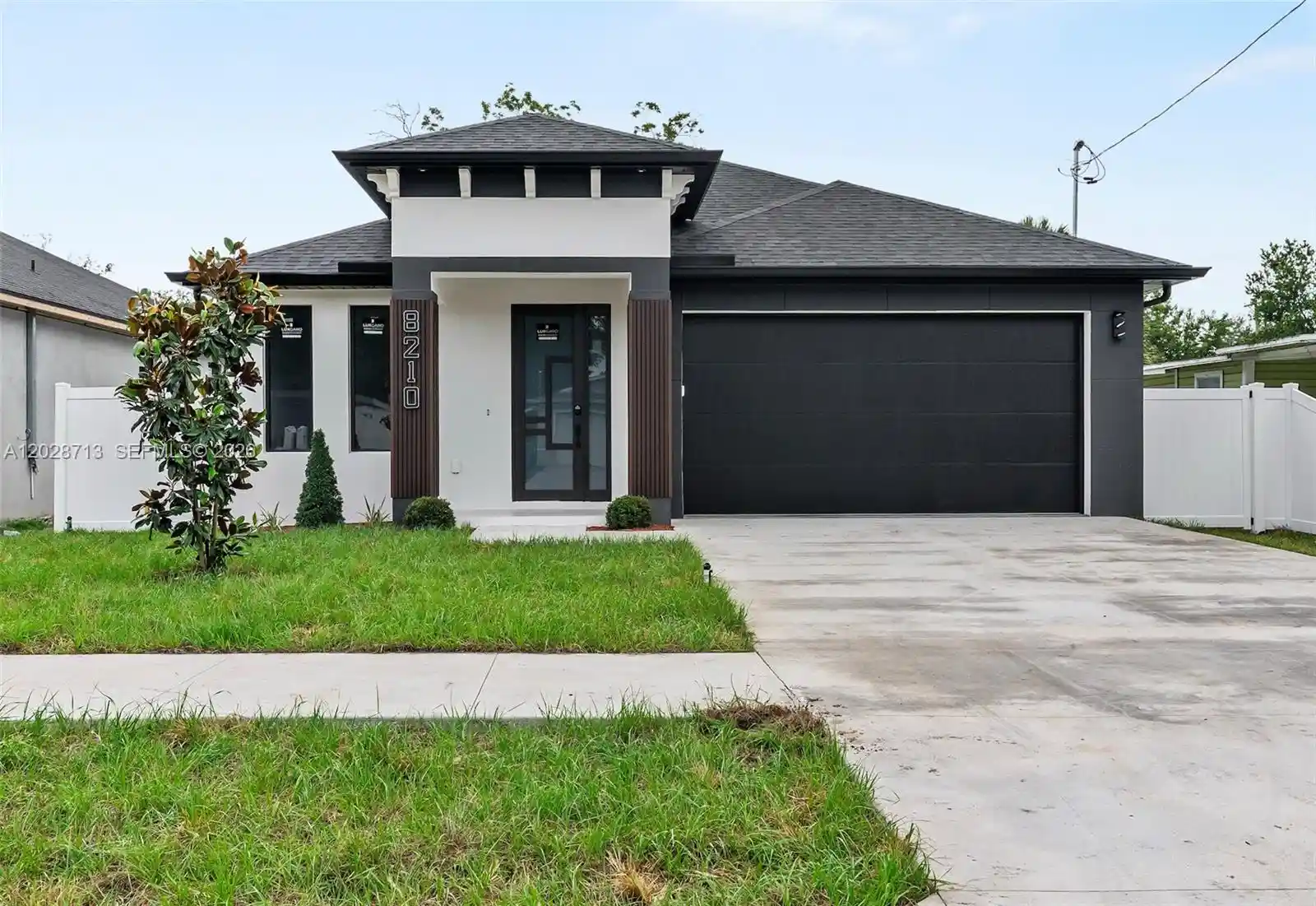 Photo 1 of Single family home for sale at 8210 N Elmer St, Tampa, FL 33604 | MLS# A12028713 | Listing updated on 2026-10-22