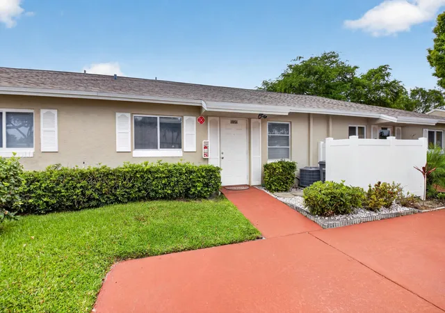 3rd image of 18856 Argosy Dr #C, Boca Raton, FL 33496 | MLS# B26035313