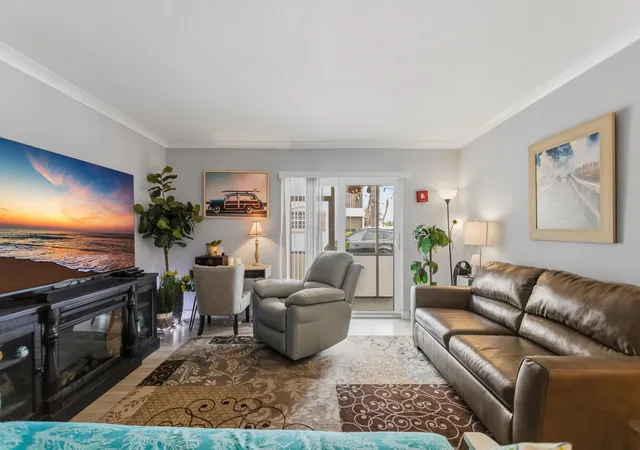 Listing Photo 3 - Condo for sale in building located at 101 E Mcnab Rd, Pompano Beach, FL 33060 - Unit #408