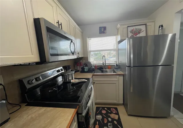 1st image of 9281 Sunrise Lakes Blvd #209, Sunrise, FL 33322 | MLS# A12028558