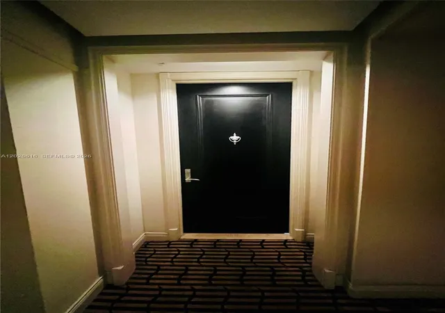 4th image of 801 Brickell Key Blvd #906, Miami, FL 33131 | MLS# A12028616