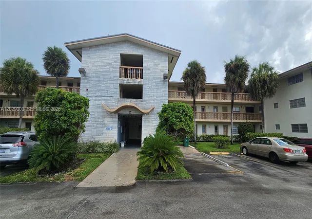 Homes for sale in Miami, FL | 17000 Ne 14th Ave #109, Miami, FL 33162 | MLS# A12029003