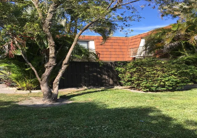 Photo 2 of Townhouse for sale at 2233 White Pine Cir #D, Greenacres, FL 33415 | MLS# B26035499 | Listing updated on 2026-09-23