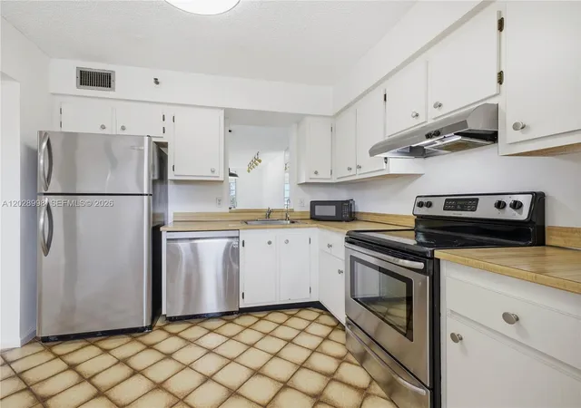 Homes for sale in Delray Beach, FL | 14623 Bonaire Blvd #405, Delray Beach, FL 33446 | MLS# A12028998