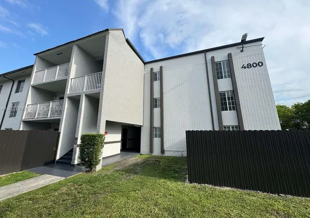 1st image of 4800 Nw 79th Ave #208, Doral, FL 33166 | MLS# A12027999