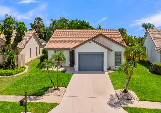 Photo 2 of Single family home for sale at 10131 Camelback Ln, Boca Raton, FL 33498 | MLS# B26035632 | Listing updated on 2026-10-08