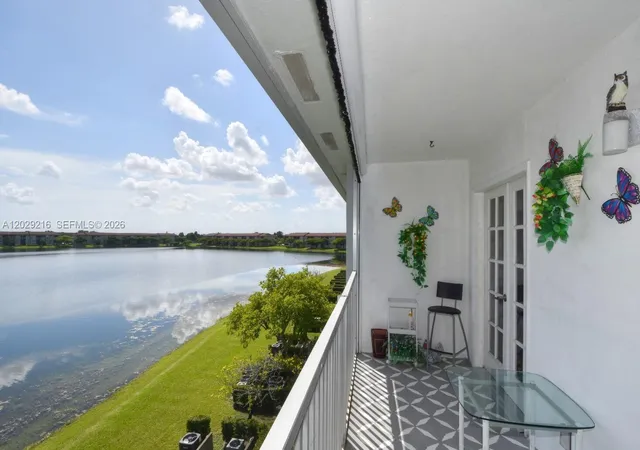 1st image of 1401 Sw 134th Wy #402C, Pembroke Pines, FL 33027 | MLS# A12029216