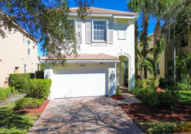 Homes for sale in Port Saint Lucie, FL | 11728 Sw Bennington Cir, Port Saint Lucie, FL 34987 | MLS# B26035689