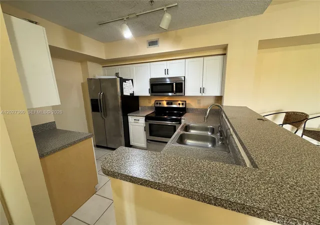Homes for sale in Miramar, FL | 2200 E Preserve Wy #308, Miramar, FL 33025 | MLS# A12027360