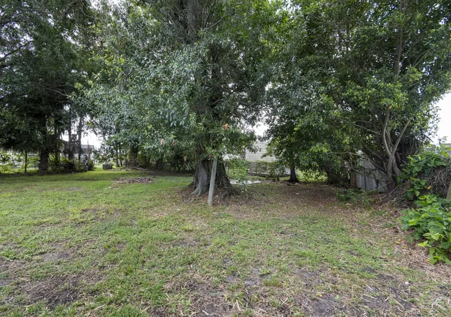 Homes for sale in Port St Lucie, FL | 770 Lomas St, Port St Lucie, FL 34952 | MLS# B26035735