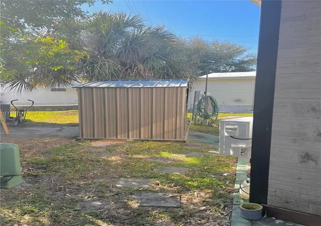 16th image of 8564 Sw 15th Ct, Davie, FL 33324 | MLS# B26035739