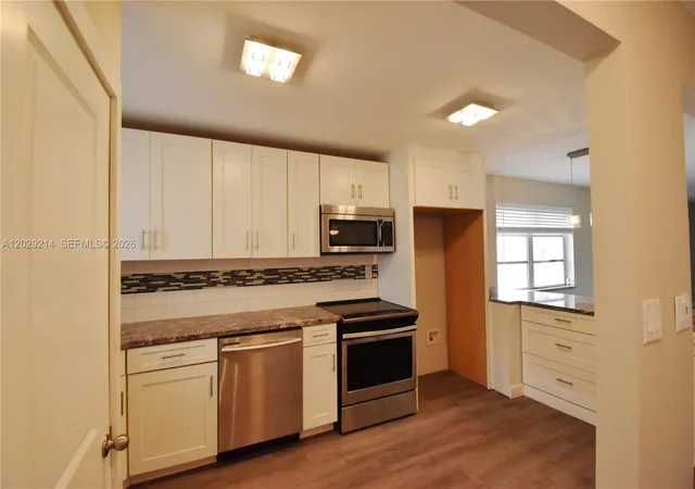 3rd image of 6080 Nw 44Th St #201, Lauderhill, FL 33319 | MLS# A12029214