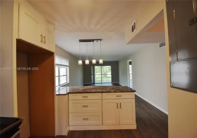 5th image of 6080 Nw 44Th St #201, Lauderhill, FL 33319 | MLS# A12029214