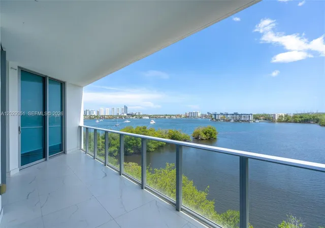 2nd image of 17111 Biscayne Blvd #506, Aventura, FL 33160 | MLS# A12029351
