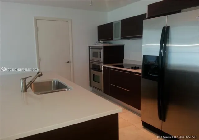 Homes for sale in Miami, FL | 1900 N Bayshore Dr #3517, Miami, FL 33132 | MLS# A12029592