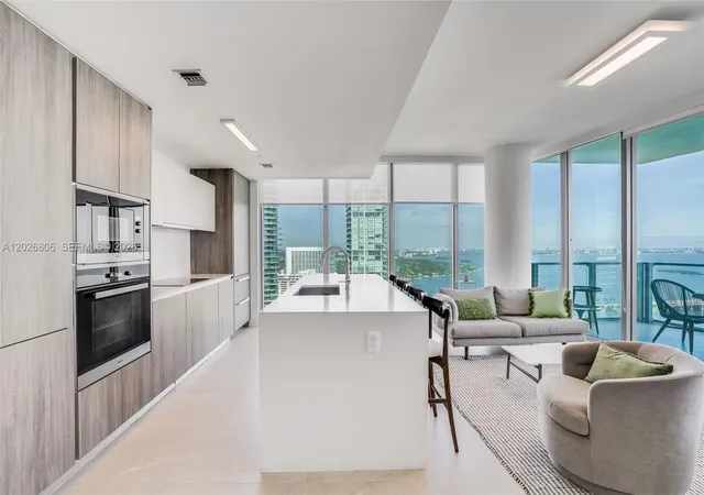 2nd image of 2900 Ne 7Th Ave #3702, Miami, FL 33137 | MLS# A12026806
