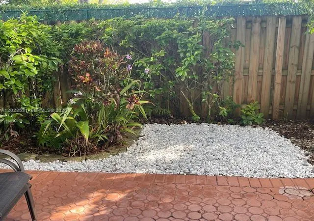 26th image of 11468 Nw 50th Ter, Doral, FL 33178 | MLS# A12028531