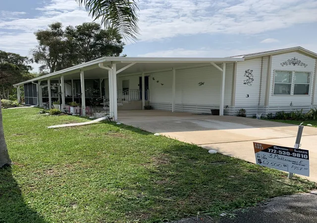 Homes for sale in Port Saint Lucie, FL | 3 Mediterranean Blvd E, Port Saint Lucie, FL 34952 | MLS# B26035931