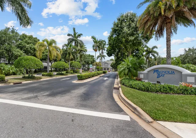 Photo 1 of Condo for sale at 3122 Grandiflora Dr, Lake Worth, FL 33467 | MLS# B26035936 | Listing updated on 2026-09-23