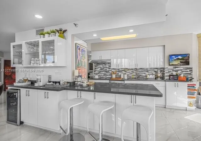 35th image of 3500 Mystic Pointe Dr #604, Aventura, FL 33180 | MLS# A12029985