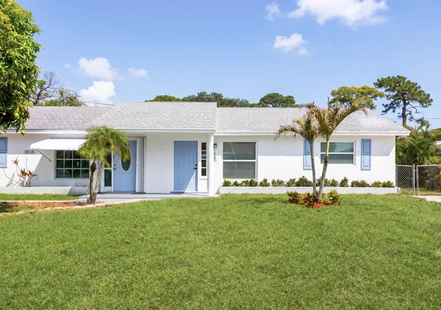 Townhouse for sale at 1017 Riverwood Ln, Jupiter, FL 33458 | MLS# B26036130