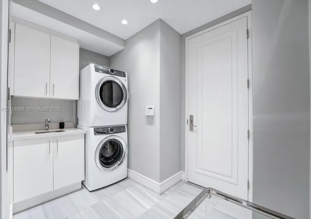 40th image of 17901 Collins Ave #2704, Sunny Isles Beach, FL 33160 | MLS# A12018066