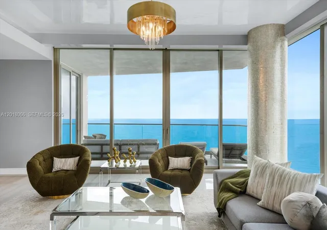 4th image of 17901 Collins Ave #2704, Sunny Isles Beach, FL 33160 | MLS# A12018066