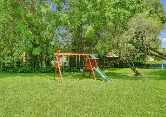 2nd image of 7175 Nova Dr, Davie, FL 33317