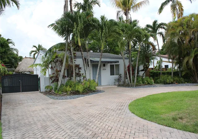 Single family home for sale at 6530 SW 43rd Street, Miami, FL 33155 | MLS# A12030206 | Listing updated on 2026-08-04