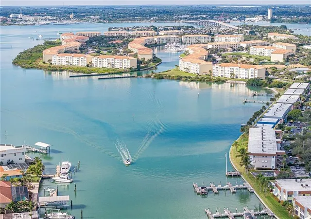 2nd image of 1315 Bayshore Dr, Fort Pierce, FL 34949