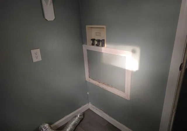 Photo 4 of Sale Pending at 100 Rita Pl, Jacksonville, NC | MLS# B26036279 | Listing updated on 2026-09-18