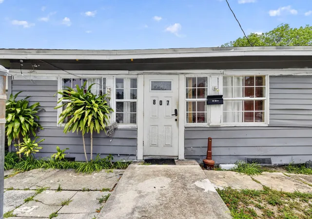 Multi family home for sale at 807 14th Street, West Palm Beach, FL 33401 | MLS# B26036307