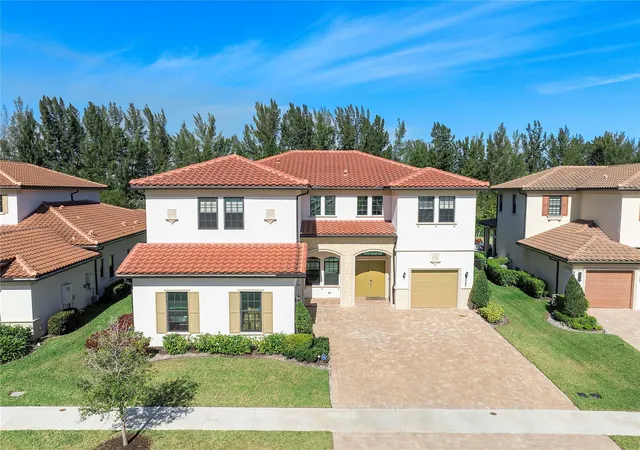 Photo 3 of Mansion for sale at 9245 W Parkland Bay Trl, Parkland, FL 33076 | MLS# B26036306 | Listing updated on 2026-10-01