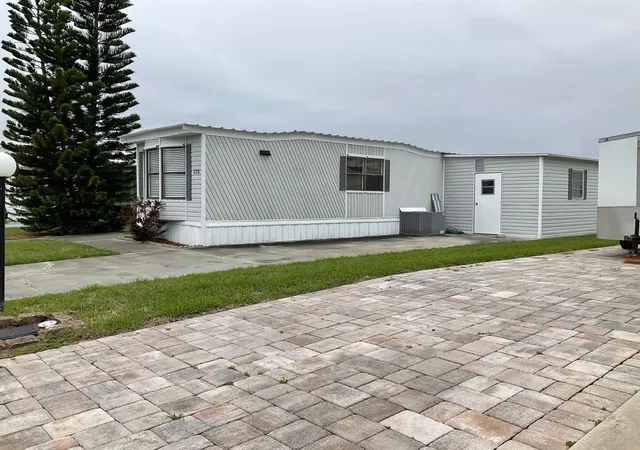10th image of 1601 Us, Okeechobee, FL 34974 | MLS# B26036321