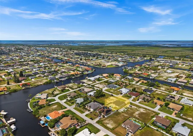 32nd image of 415 Nw 37th, Matlacha, FL 33993 | MLS# A12028921