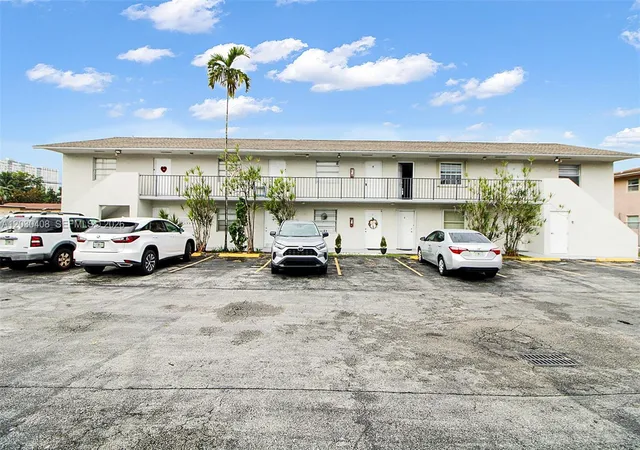 4th image of 10745 Sw 3Rd St, Miami, FL 33174