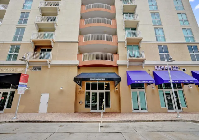 Homes for sale in Miami, FL | 7275 Sw 90Th St #C410, Miami, FL 33156 | MLS# A12026947