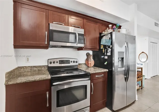 Homes for sale in Miami, FL | 7275 Sw 90Th St #C410, Miami, FL 33156 | MLS# A12026947